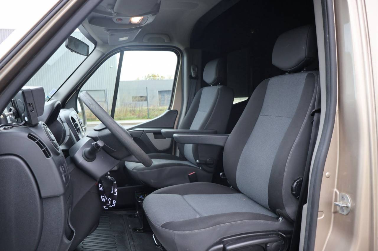 Van per Cavalli Theault MASTER PROTEO SWITCH 2019 Occasione