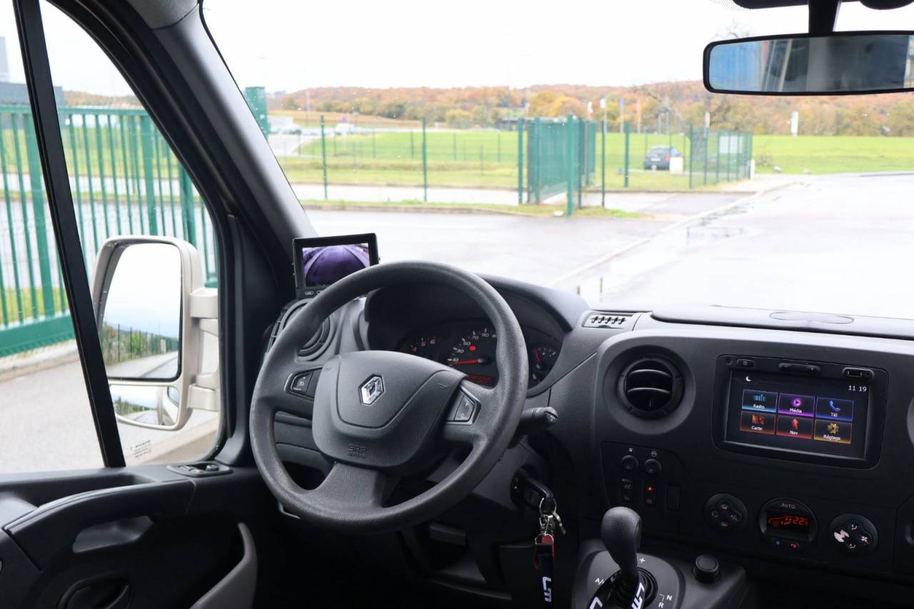 Van per Cavalli Theault MASTER PROTEO SWITCH 2019 Occasione