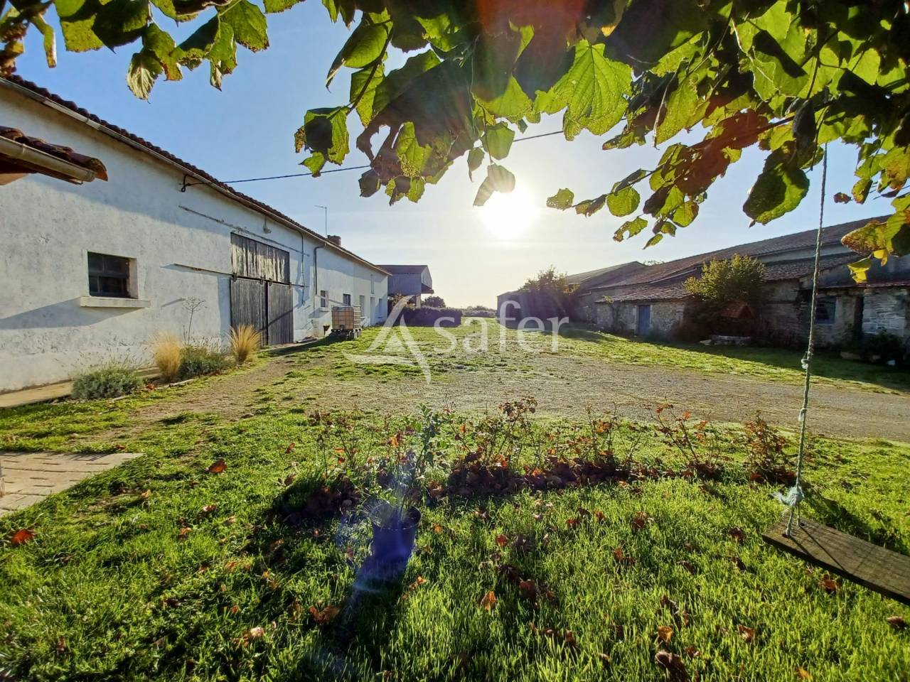 Proprietà rurale In vendita Charente