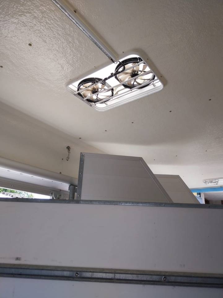 Trailer Boeckmann traveler western 3plus 