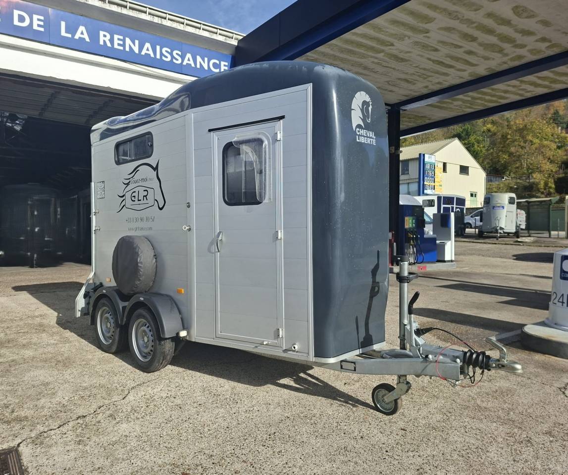 Trailer Cheval Liberté Touring One 1,5 Cavalli 2024 Occasione