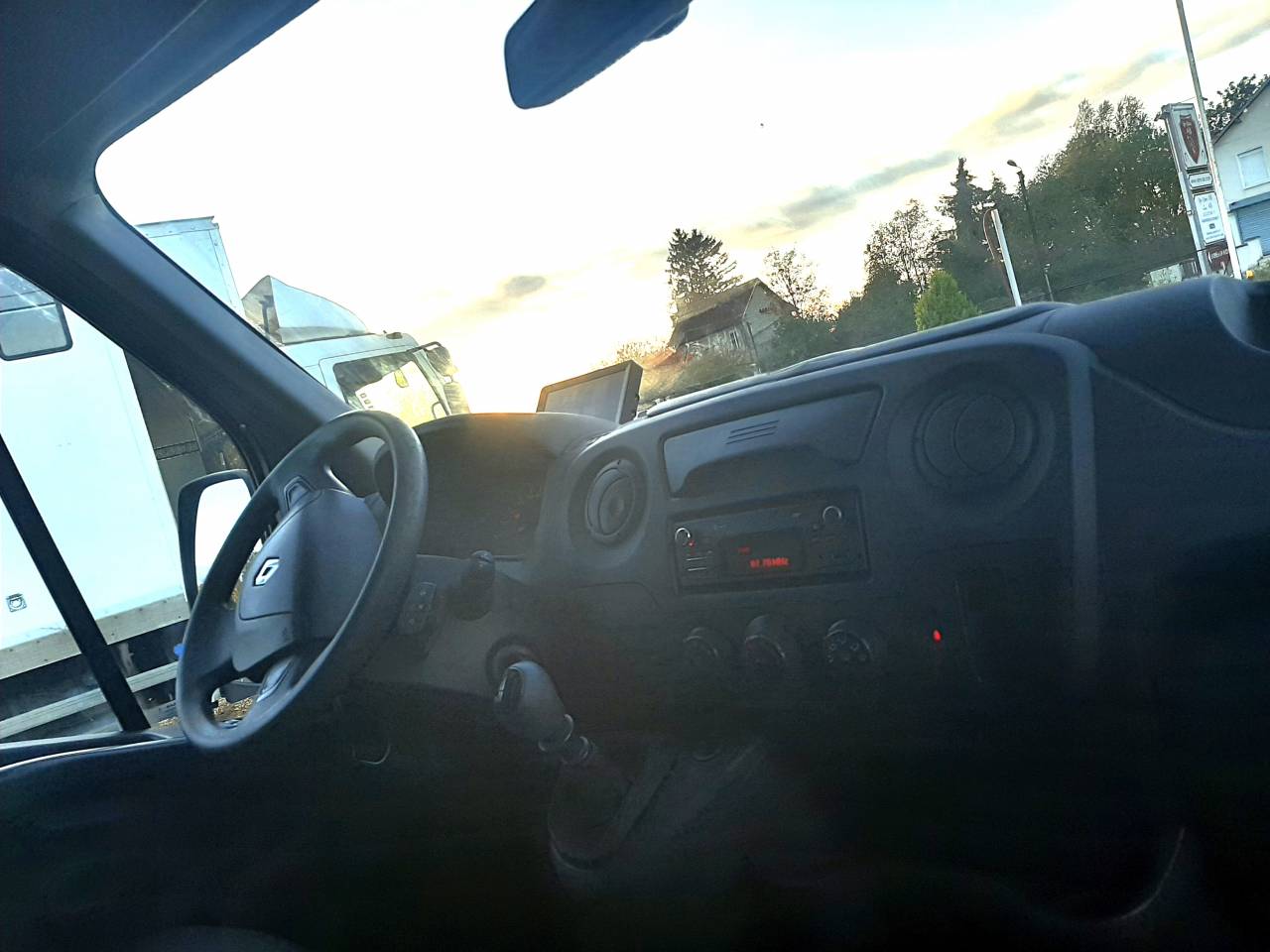 Van per Cavalli Renault Master 3 2018 Occasione