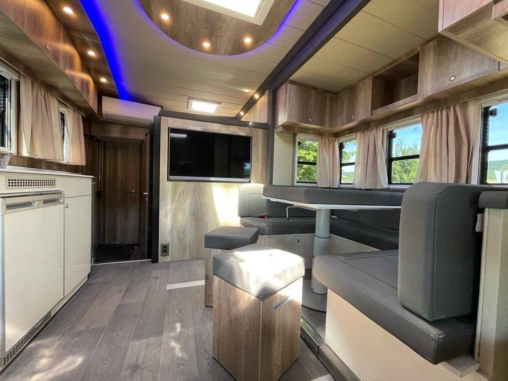 Camion per Cavalli Man MAN 0 Nuovo