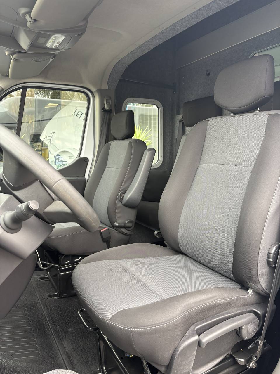 Van per Cavalli Barbot D5 2023 Occasione