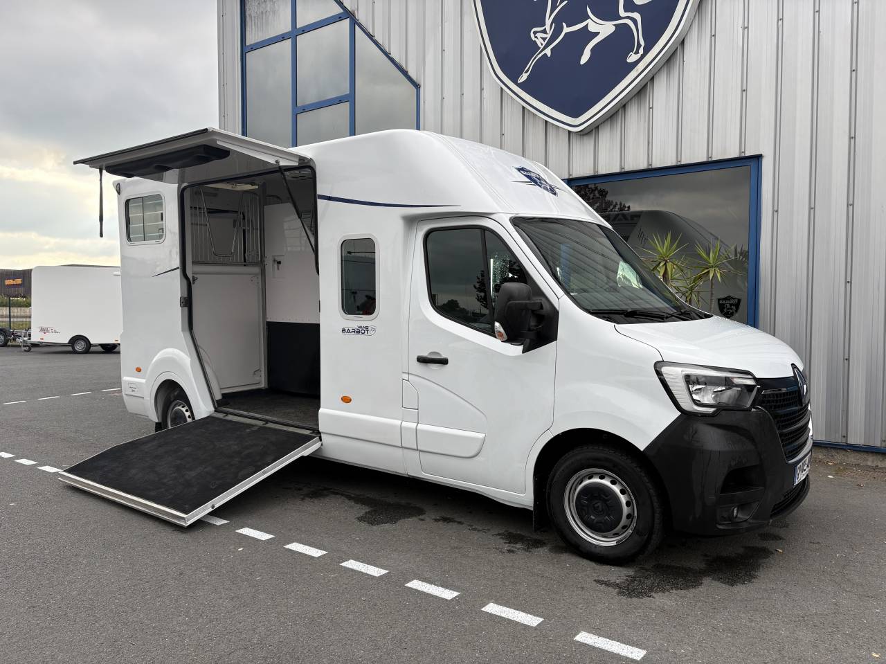 Van per Cavalli Barbot D5 2023 Occasione