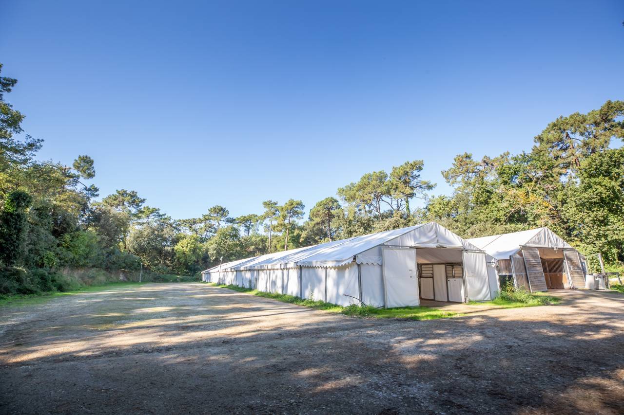Centro ippico In vendita Charente-Maritime