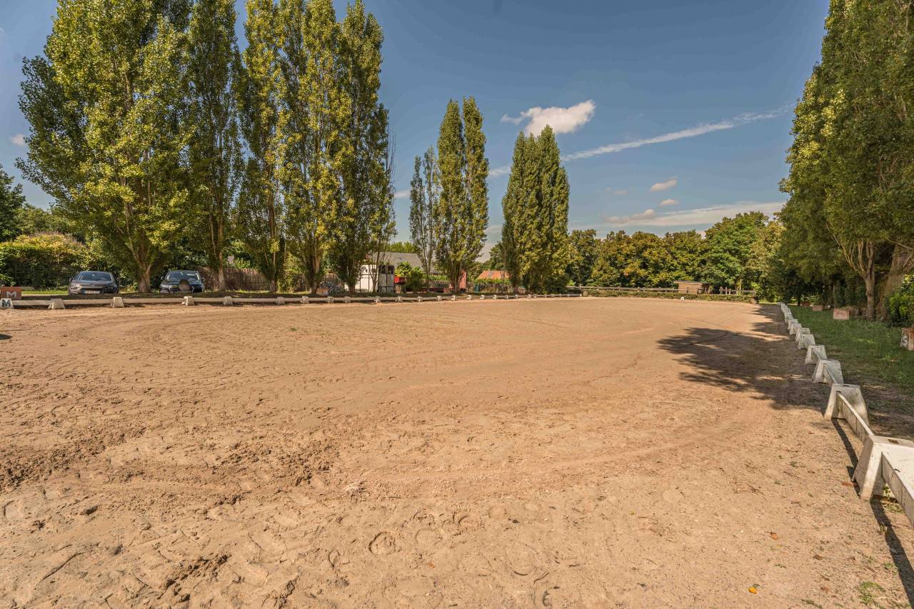 Scuderia per proprietari In vendita Yvelines