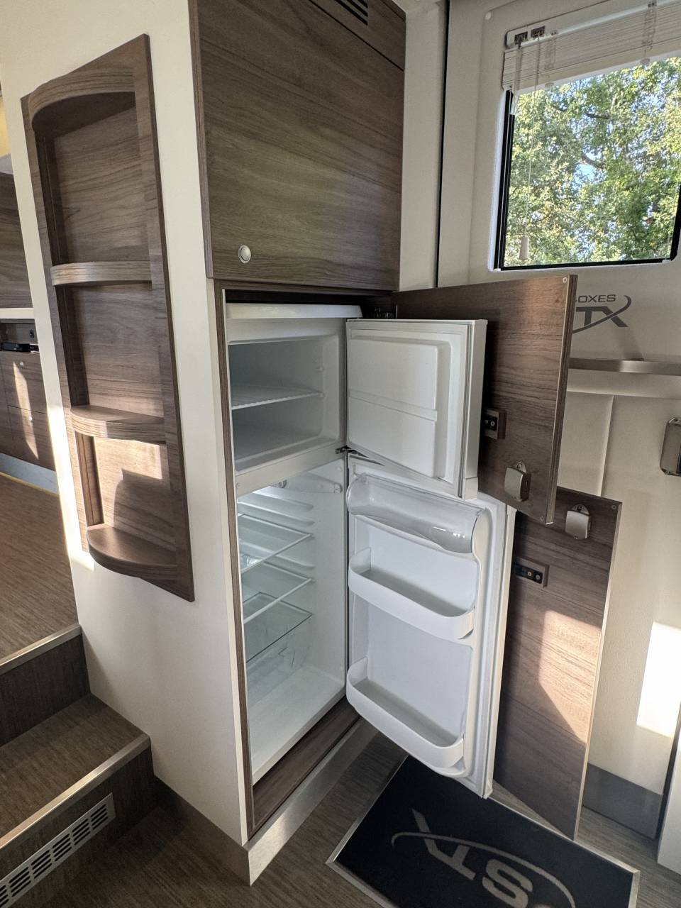 Camion per Cavalli STX VOLVO 2020 Occasione