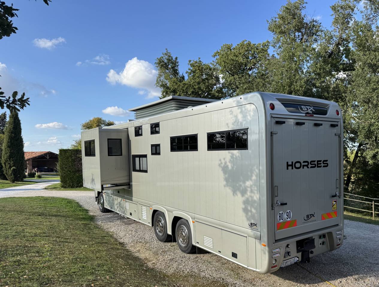 Camion per Cavalli STX VOLVO 2020 Occasione