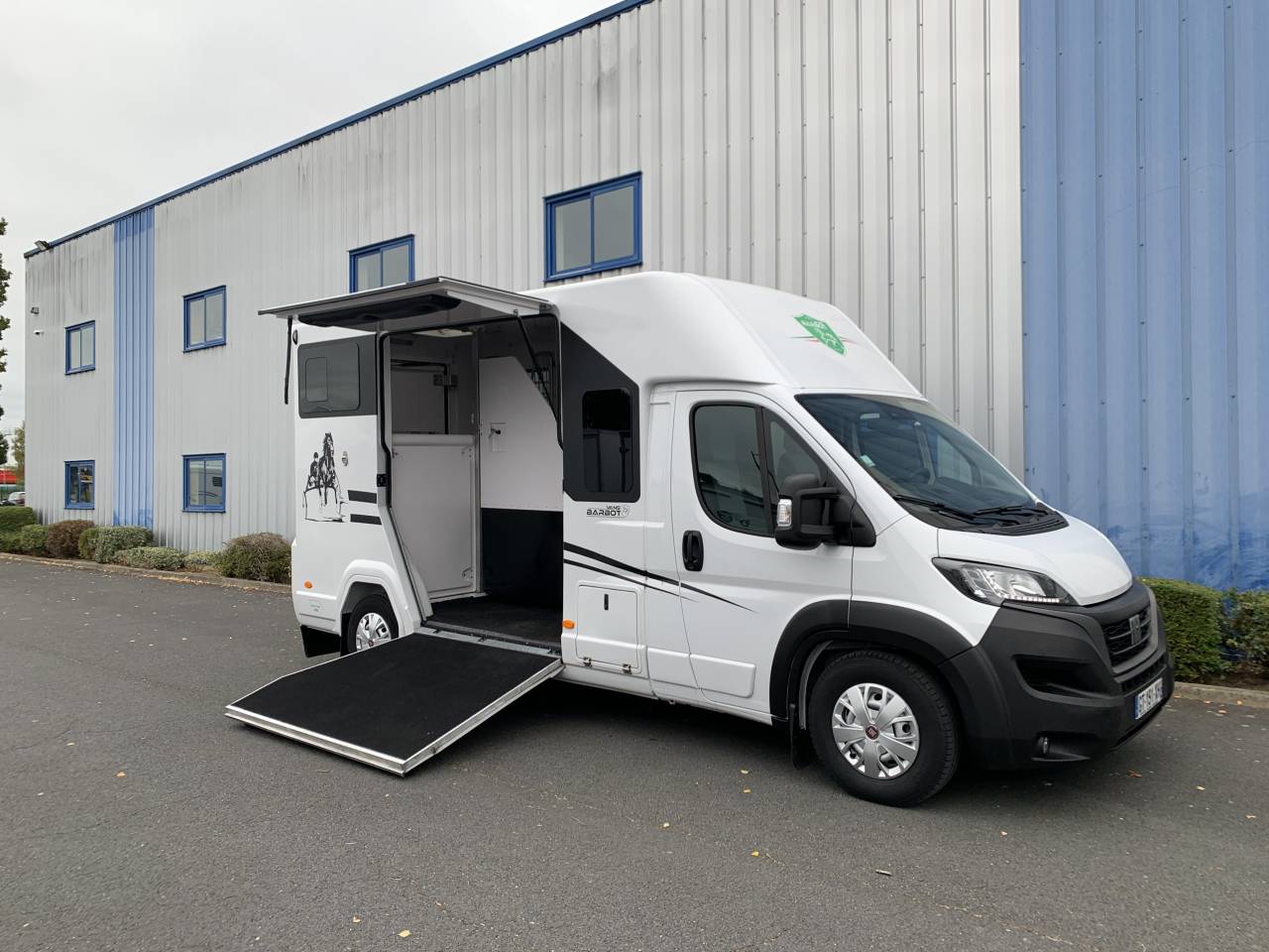 Van per Cavalli Barbot D5 2024 Occasione