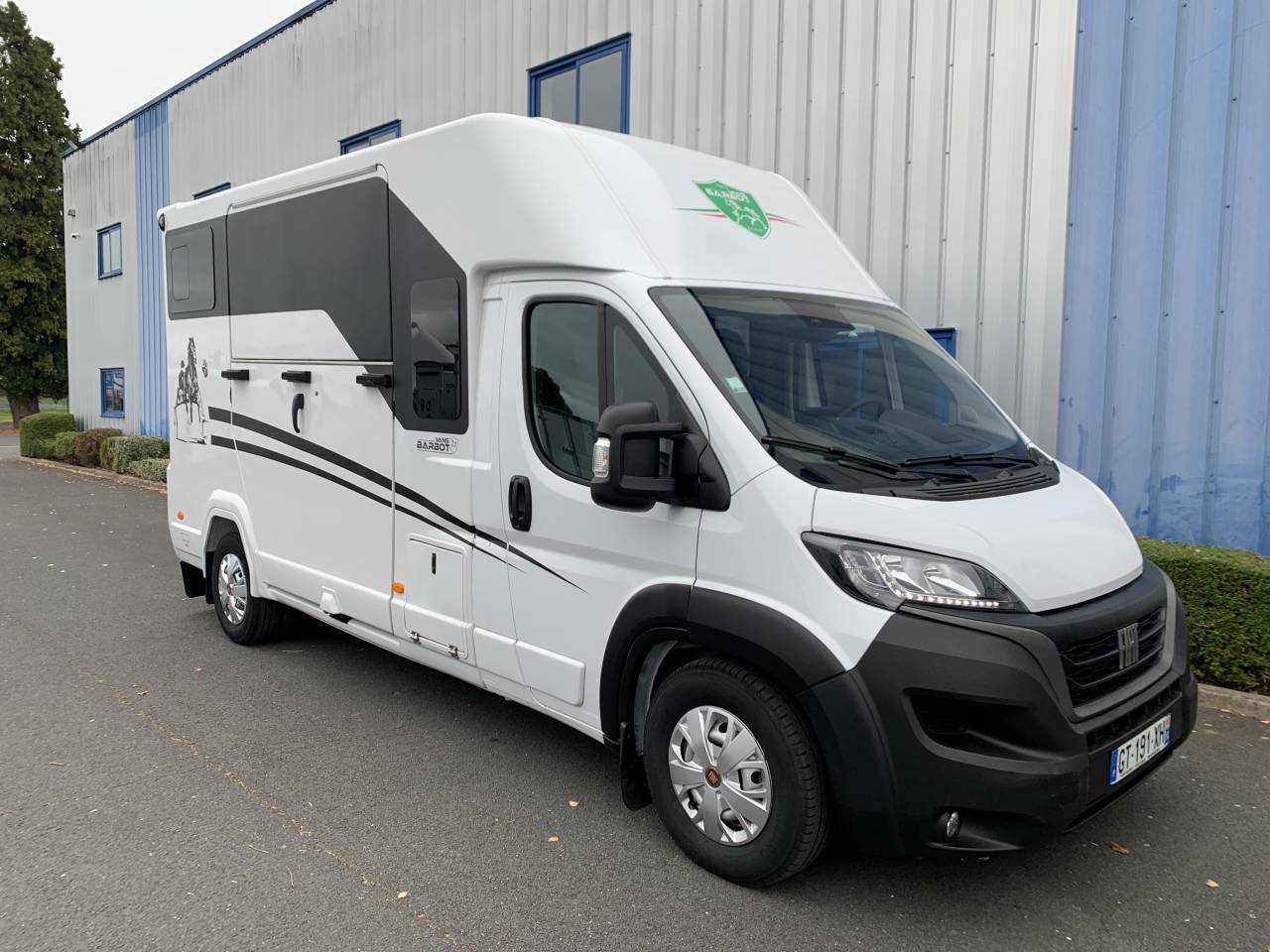 Van per Cavalli Barbot D5 2024 Occasione