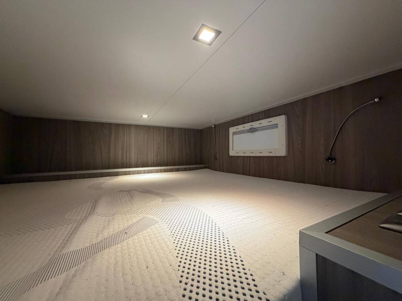 Semirimorchio Cavalli Scania SEMIE REMORQUE 10 PLACES 2021 Occasione