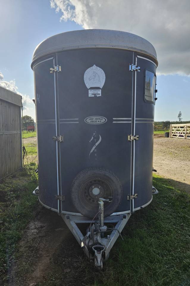 Trailer Fautras 3 places oblic Série limité Antares 3 Cavalli 2010 Occasione