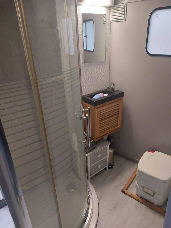 Camion per Cavalli Renault Midlum 2005 Occasione