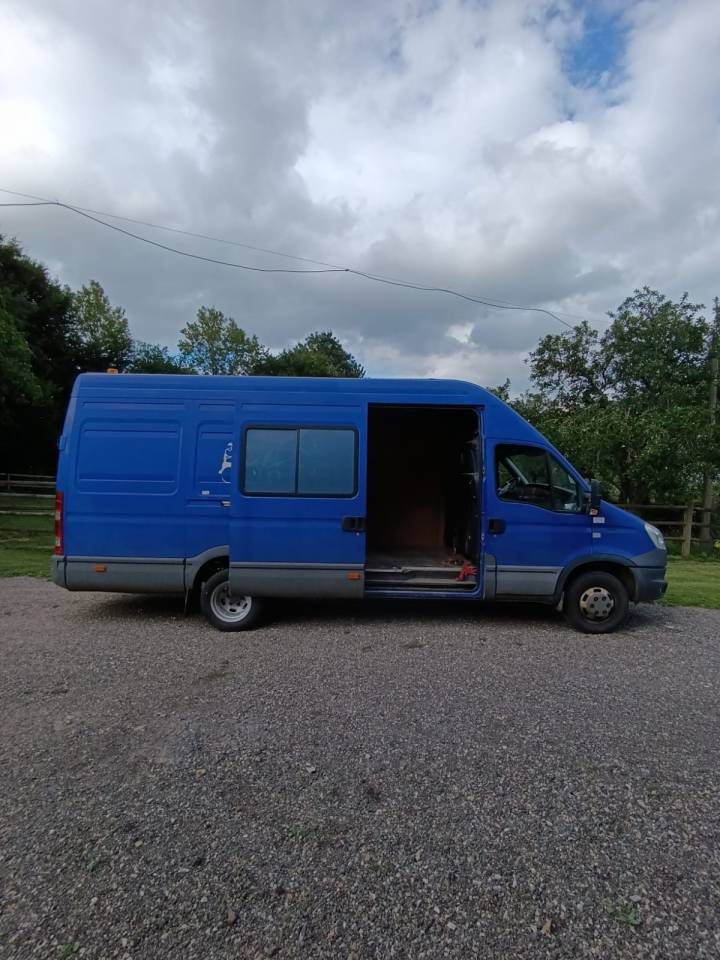 Van per Cavalli Iveco DAILY 2012 Occasione