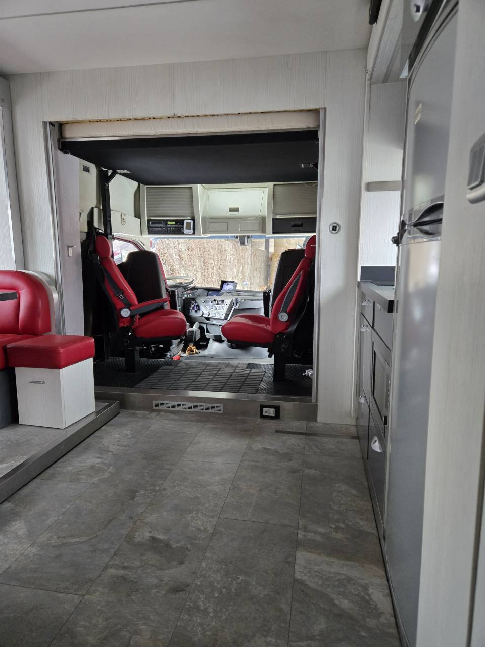 Camion per Cavalli Volvo FH 460CH EURO6 2017 Occasione