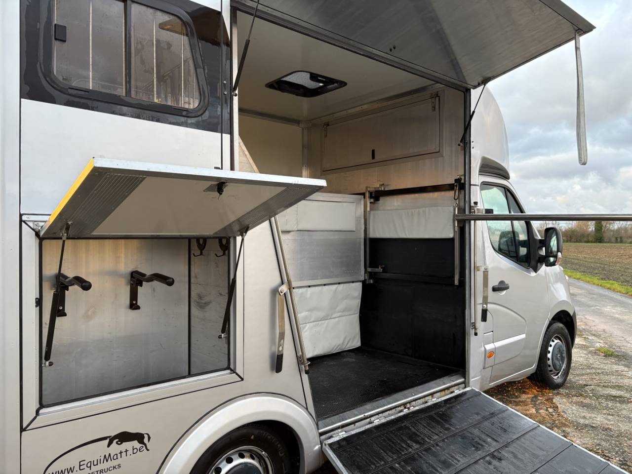 Van per Cavalli Renault Master 2017 Occasione