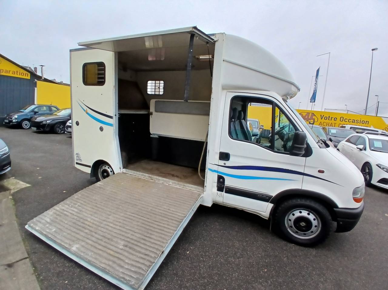 Van per Cavalli Renault MASTER 2001 Occasione