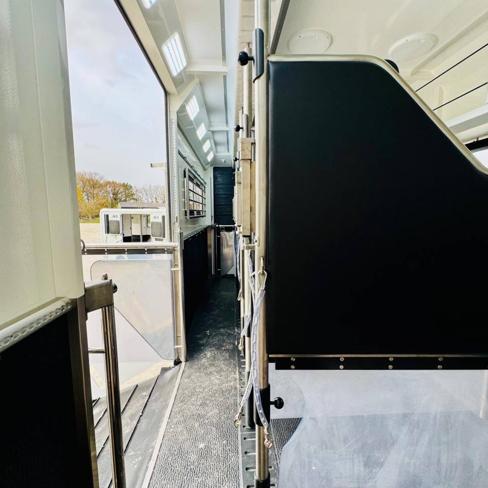 Camion per Cavalli AKX Classicspace6 2025 Nuovo