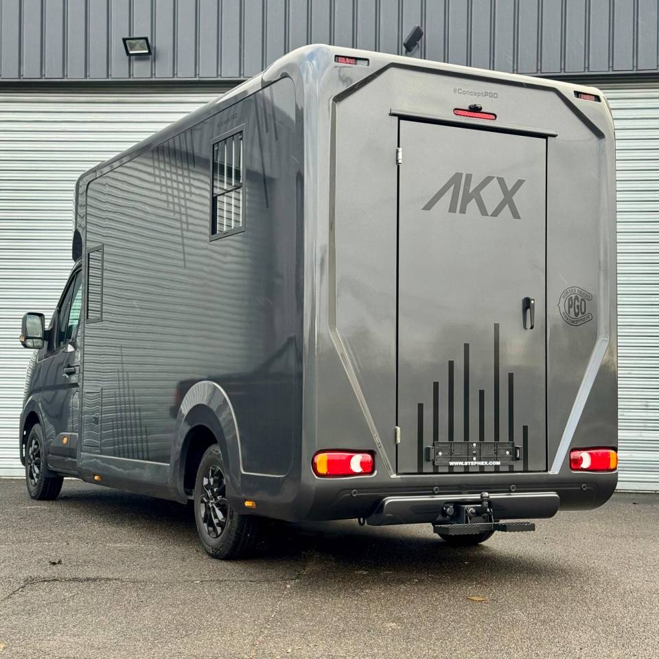 Van per Cavalli AKX Akx5 2025 Nuovo