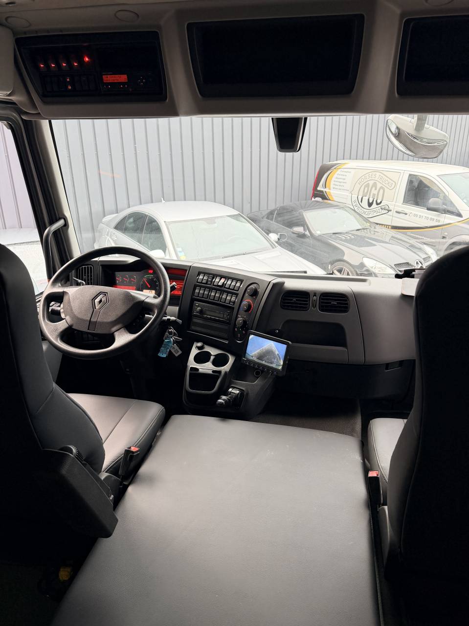 Camion per Cavalli Renault CONCEPTPGO7 2017 Occasione