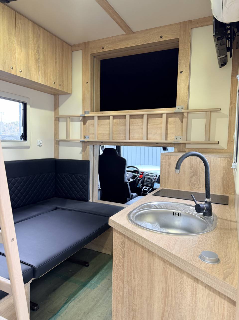 Camion per Cavalli Renault CONCEPTPGO7 2017 Occasione