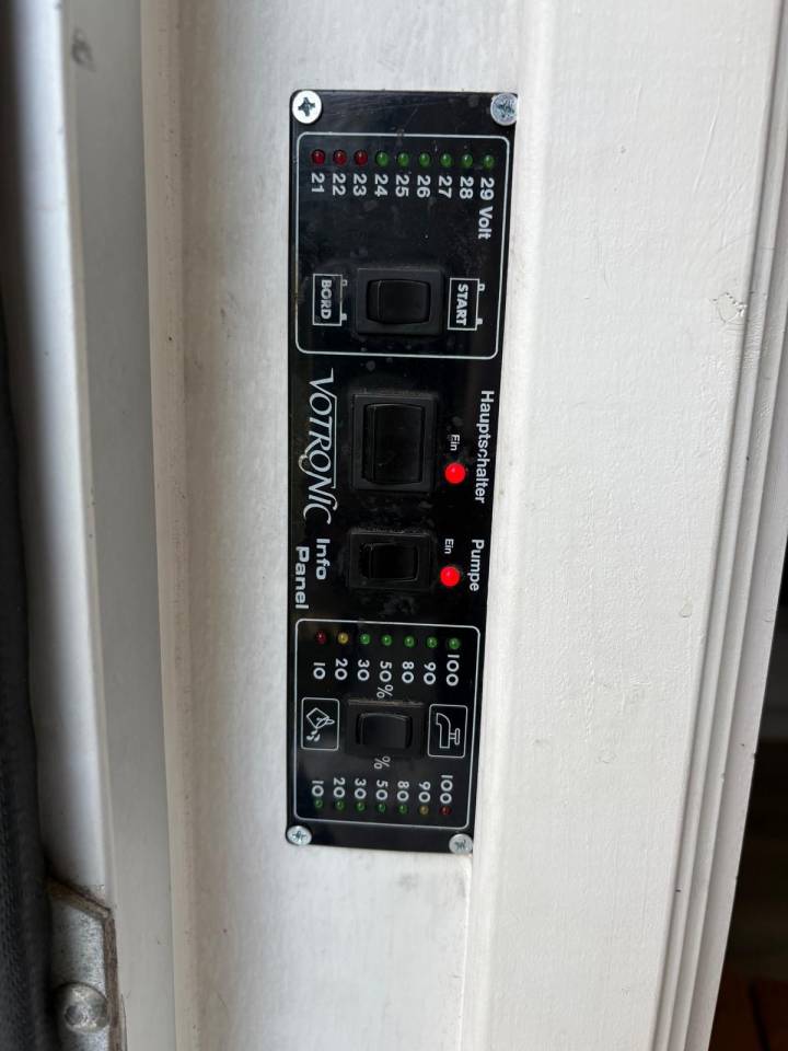 Camion per Cavalli Iveco  IVECO 280 hp 2001 Occasione