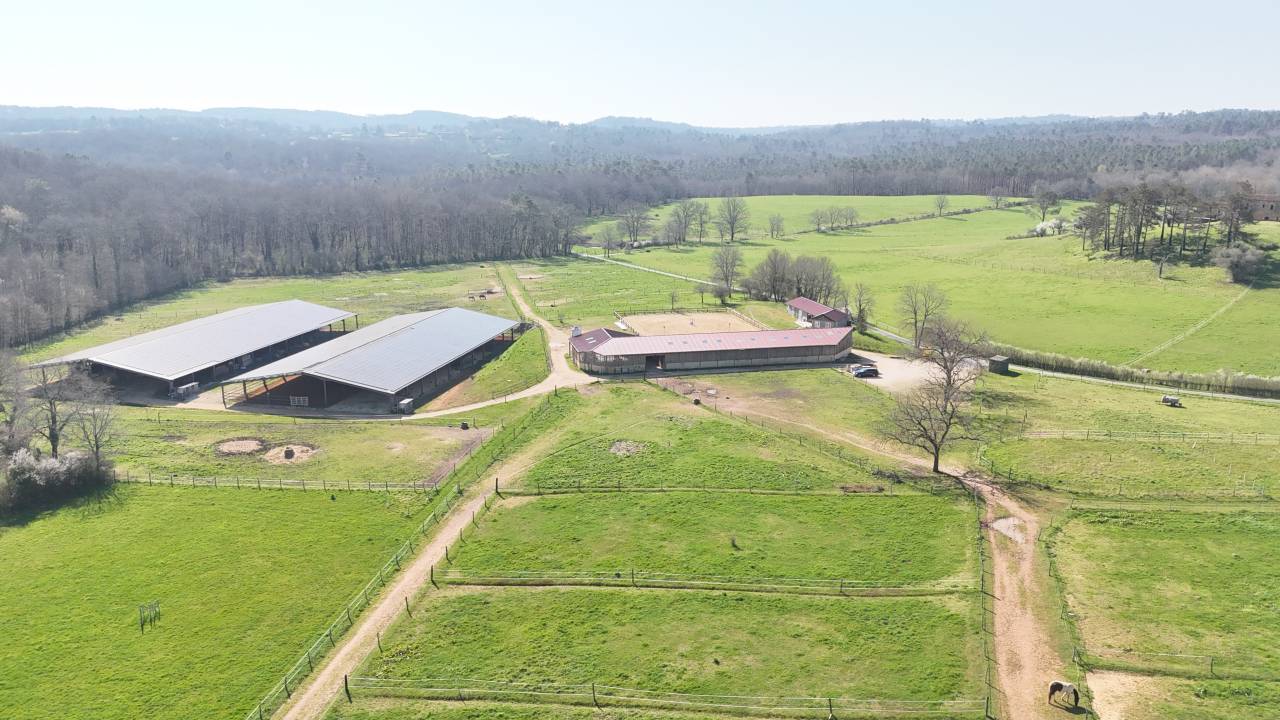 Centro ippico In vendita Dordogne