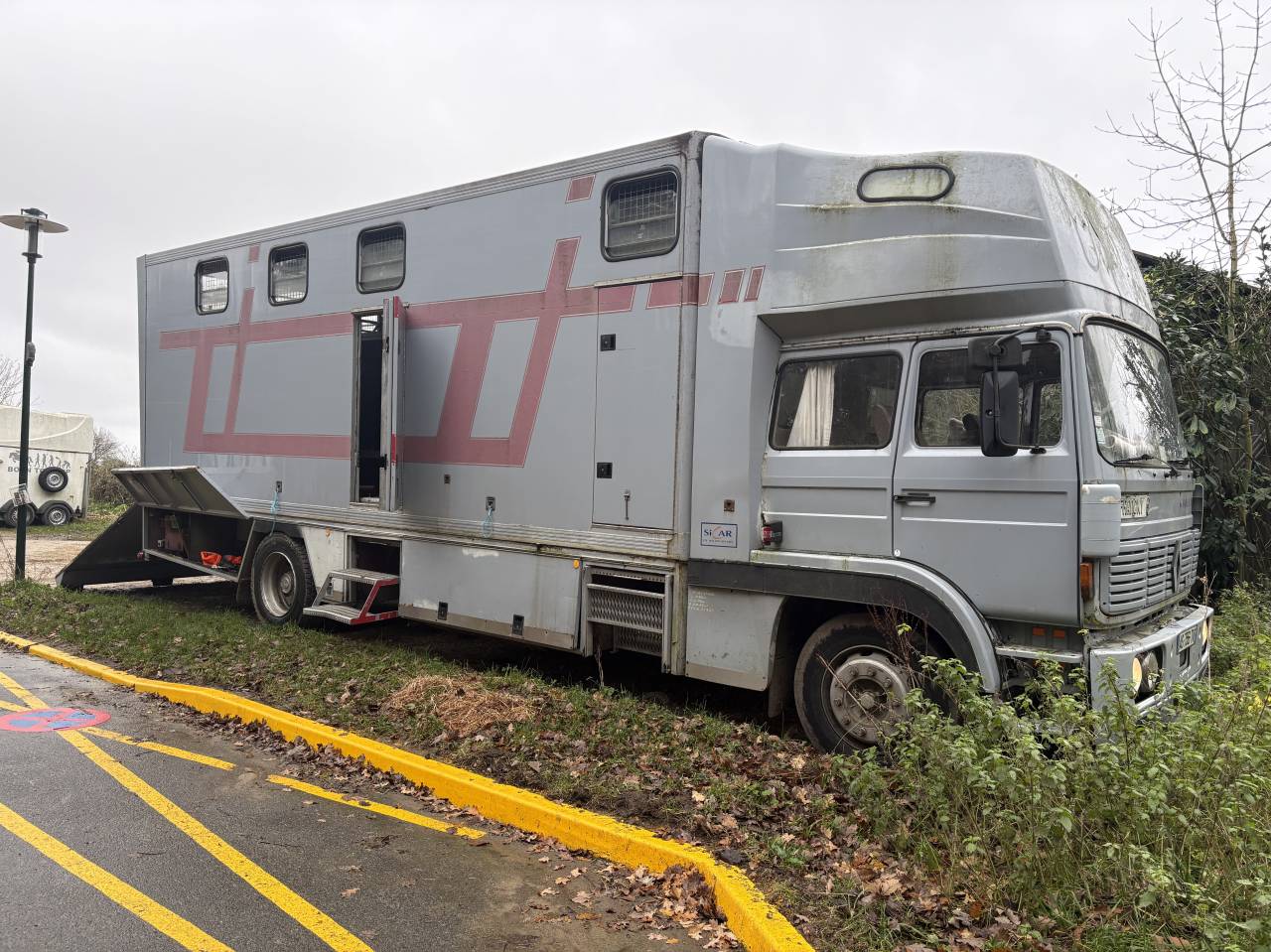 Camion per Cavalli Renault Mildium 1985 Occasione