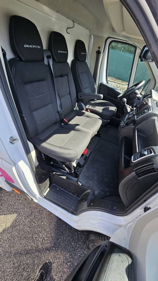 Van per Cavalli Fiat  Ducato 2,2 Diesel  180 chevaux 2023 Occasione