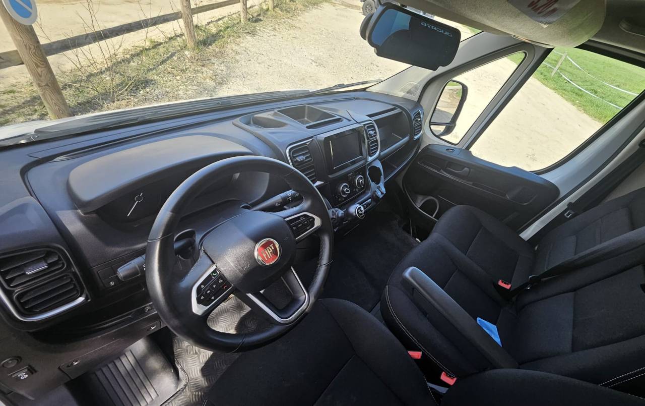 Van per Cavalli Fiat  Ducato 2,2 Diesel  180 chevaux 2023 Occasione