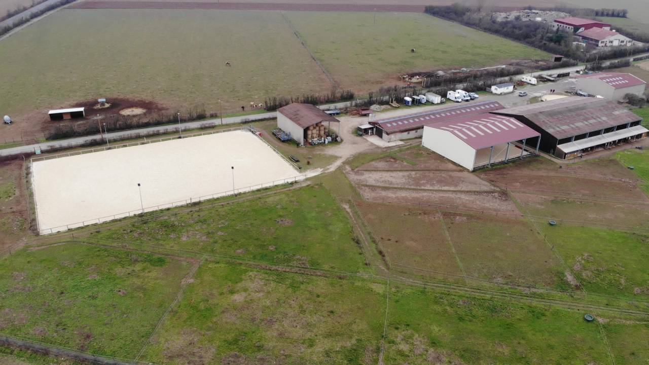 Scuderia per proprietari Noleggio Rhône