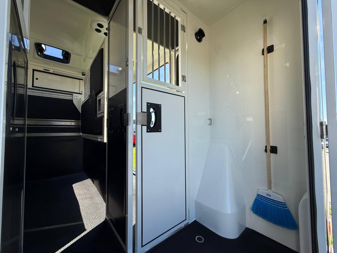 Van per Cavalli Ameline HARAS  2025 Nuovo