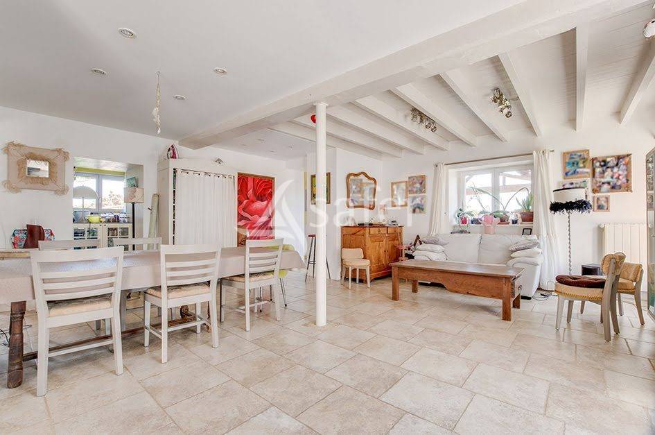 Propriet&agrave; rurale In vendita Vend&eacute;e