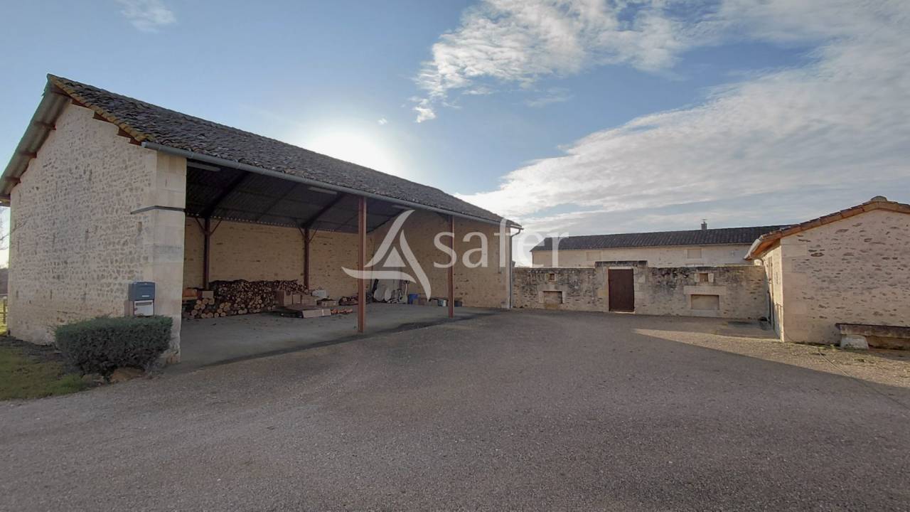 Propriet&agrave; rurale In vendita Vienne