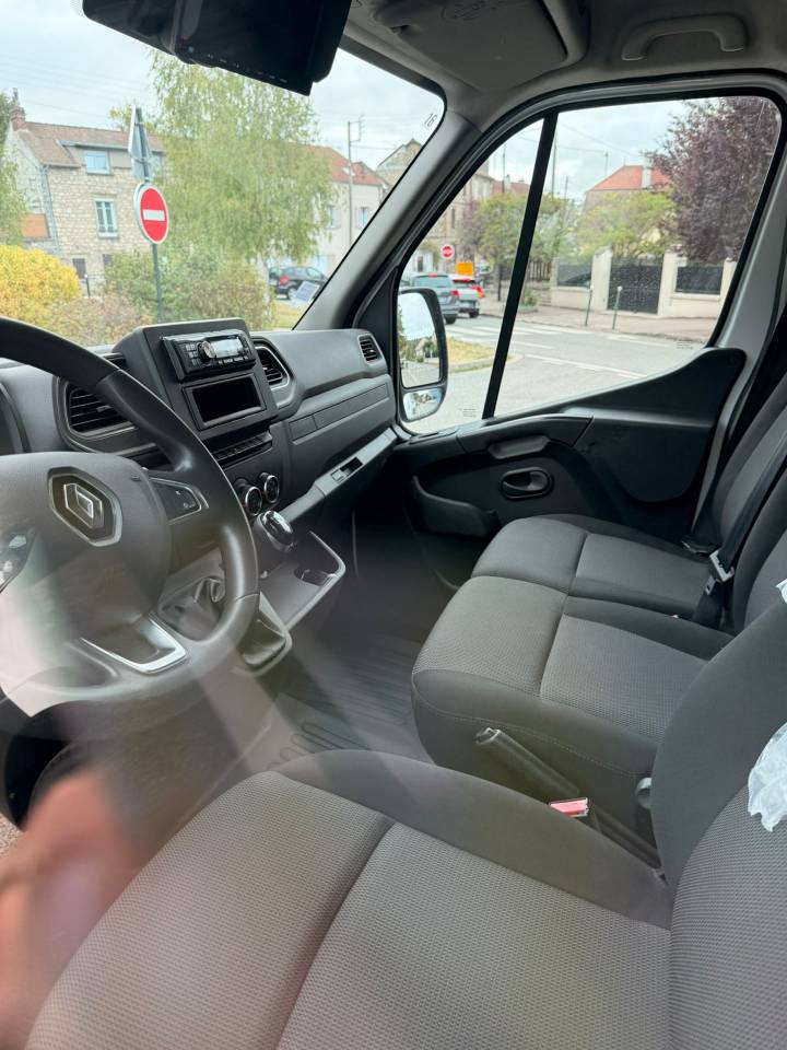 Van per Cavalli AP Petit Renault Master 2019 Occasione