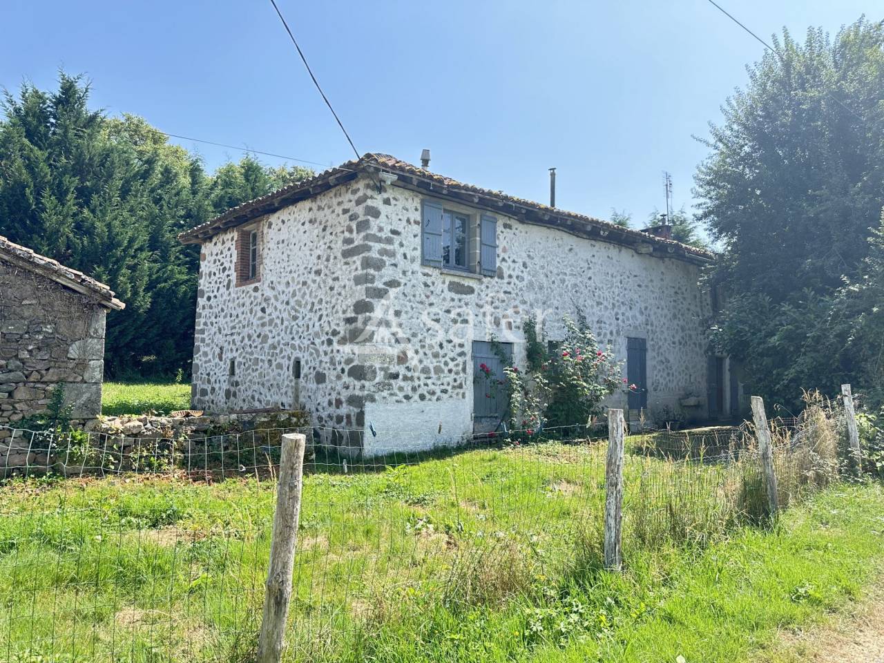 Azienda agricola In vendita Charente