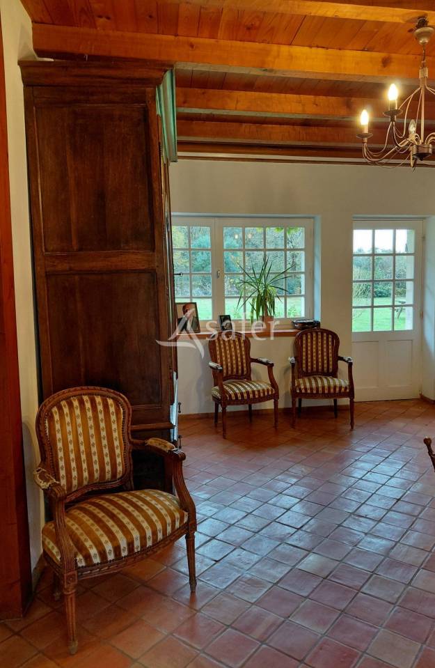 Propriet&agrave; equestre In vendita Charente-Maritime