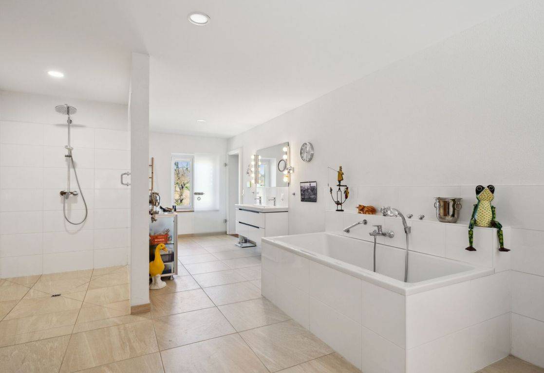 Propriet&agrave; equestre In vendita Jura-Suisse