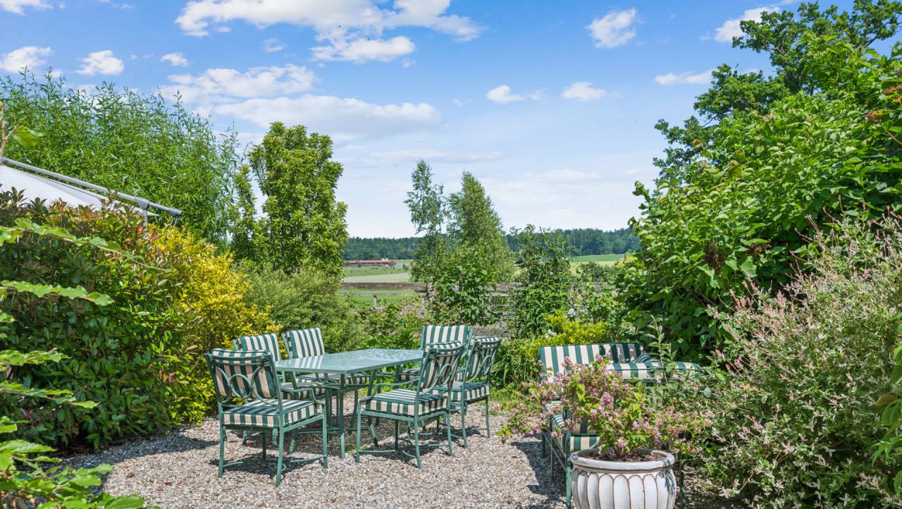 Propriet&agrave; equestre In vendita Jura-Suisse