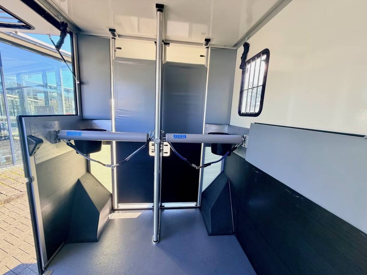 Van per Cavalli Renault RENAULT 0 Nuovo