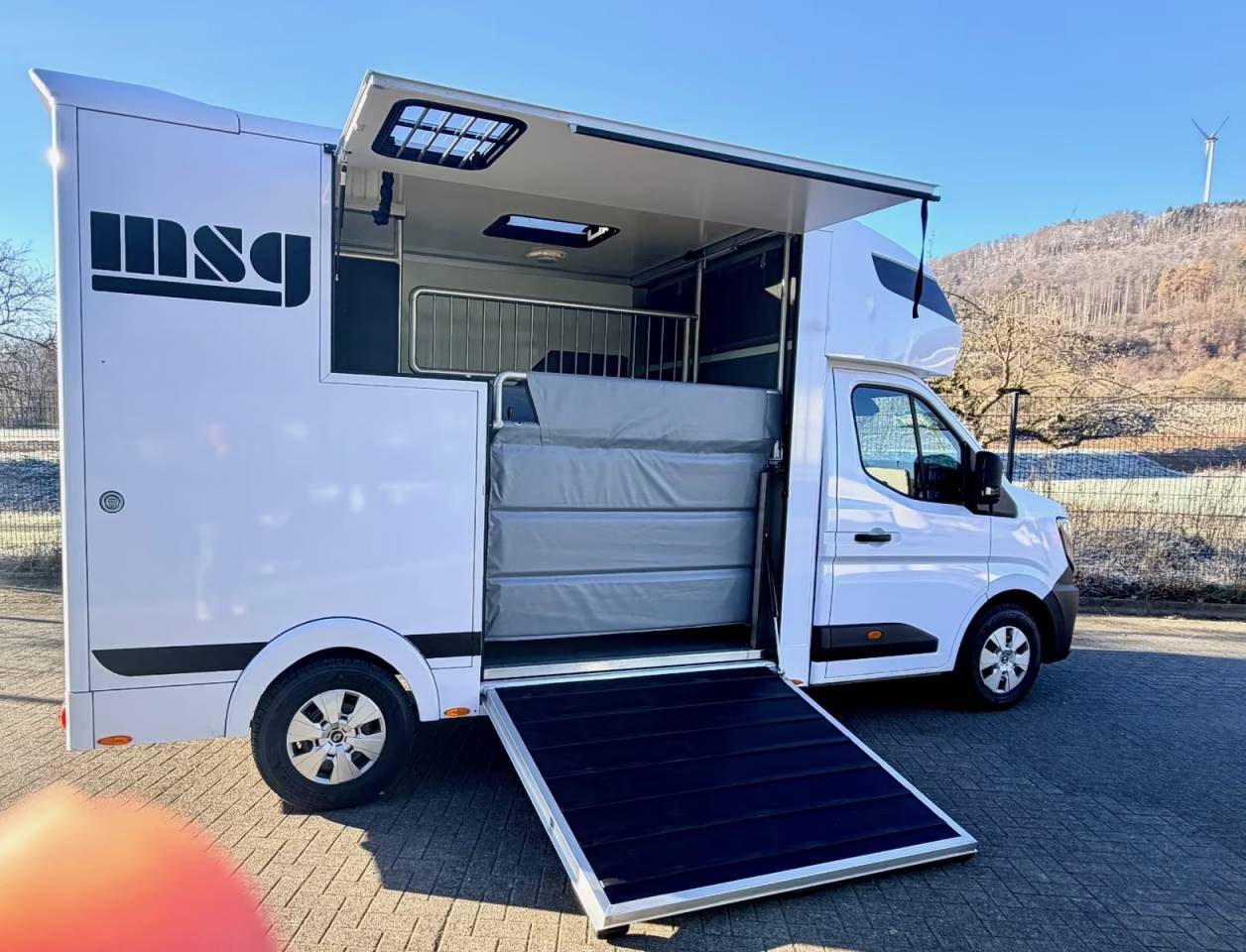 Van per Cavalli Renault RENAULT 0 Nuovo