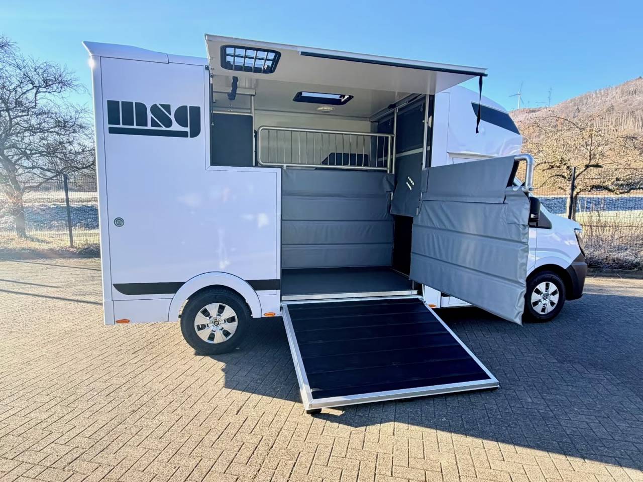 Van per Cavalli Renault RENAULT 0 Nuovo