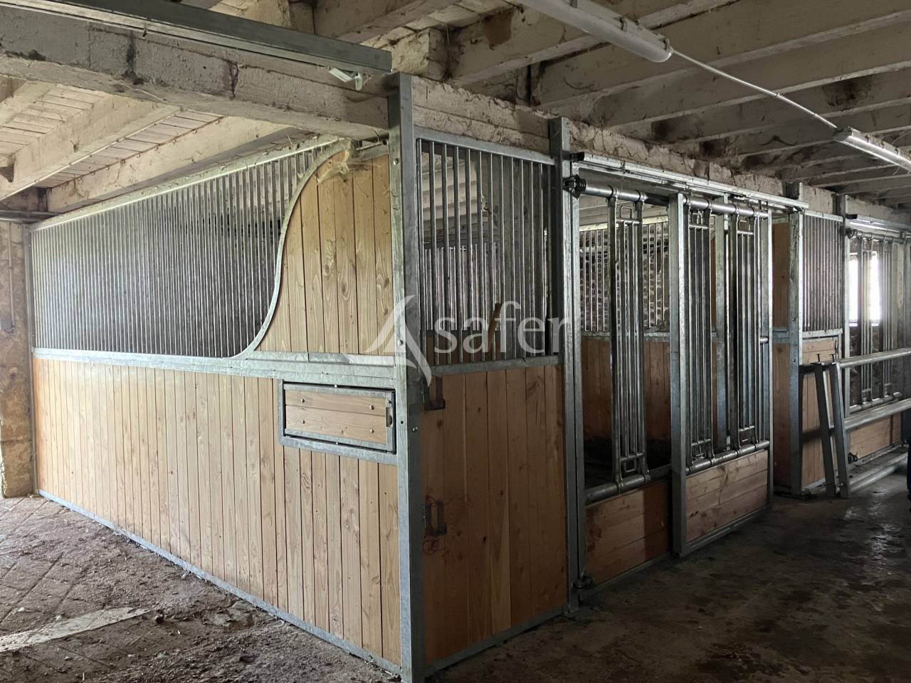 Propriet&agrave; equestre In vendita Haute-Sa&ocirc;ne