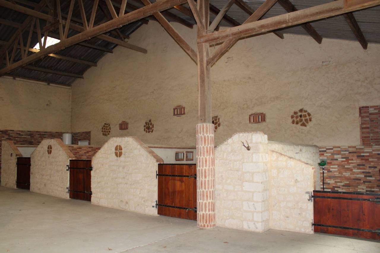 Propriet&agrave; equestre In vendita Lot-et-Garonne