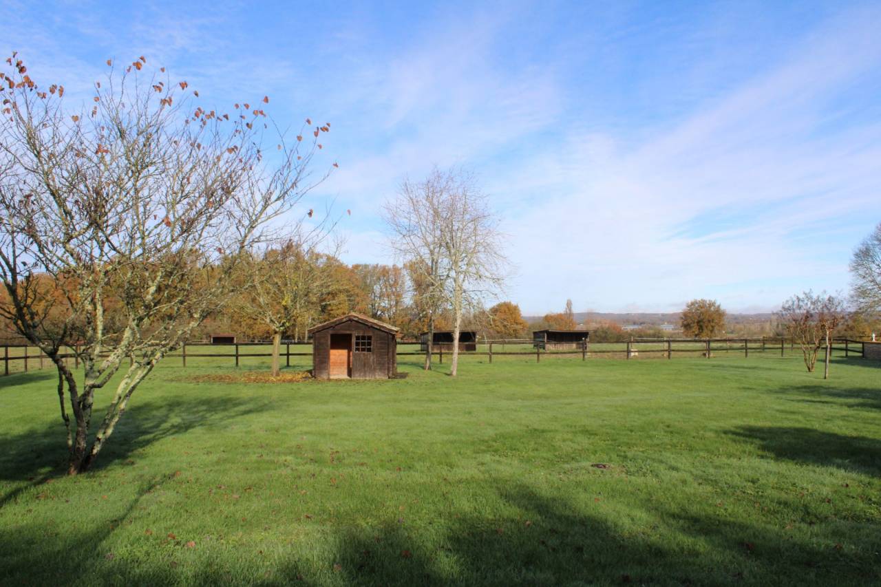 Propriet&agrave; equestre In vendita Lot-et-Garonne
