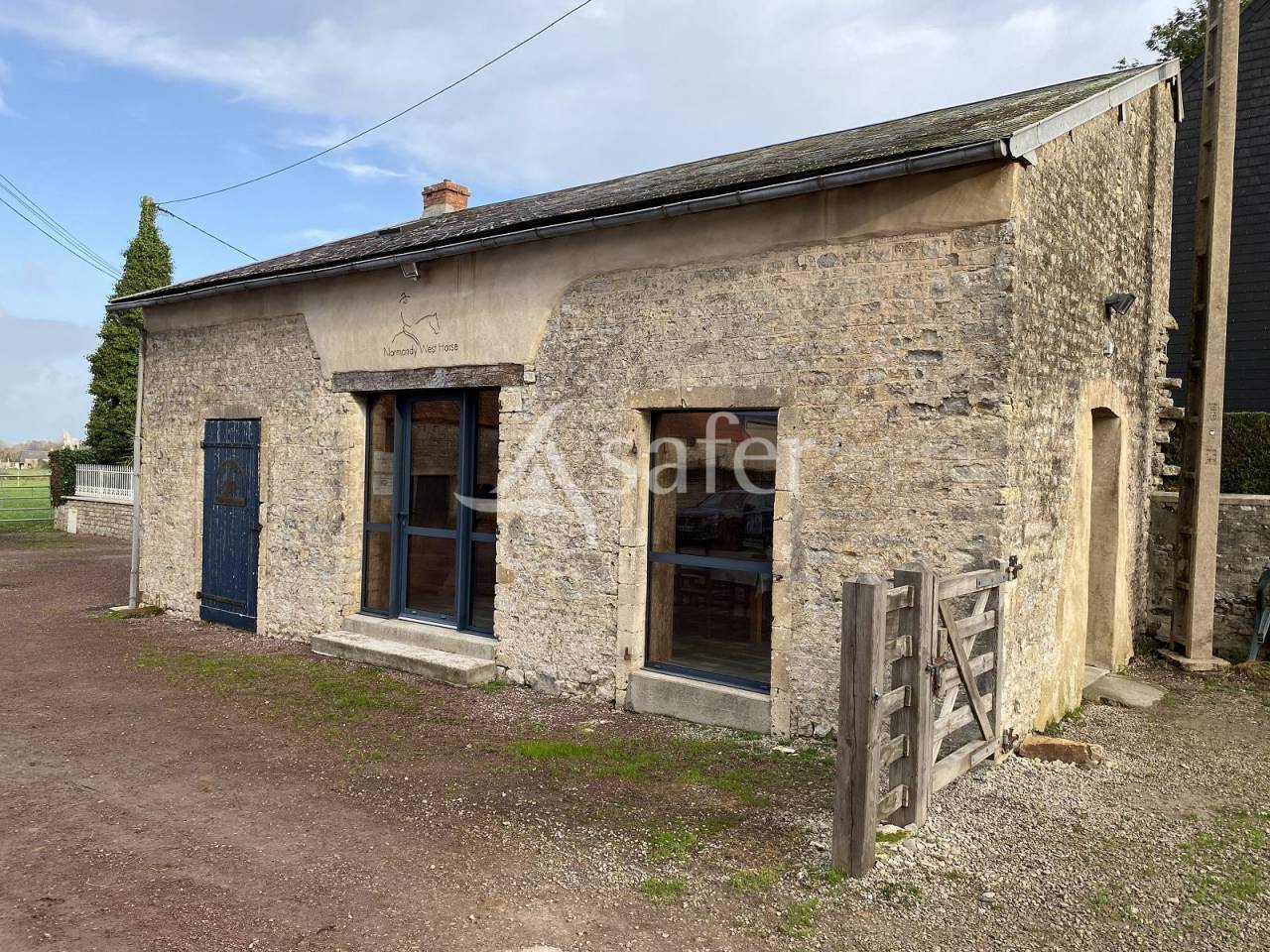 Propriet&agrave; equestre In vendita Manche