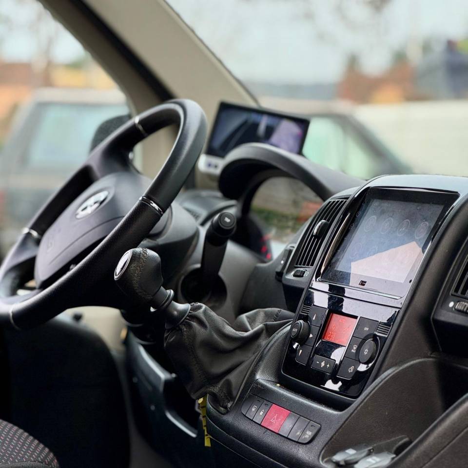 Van per Cavalli AKX 3p 2025 Occasione