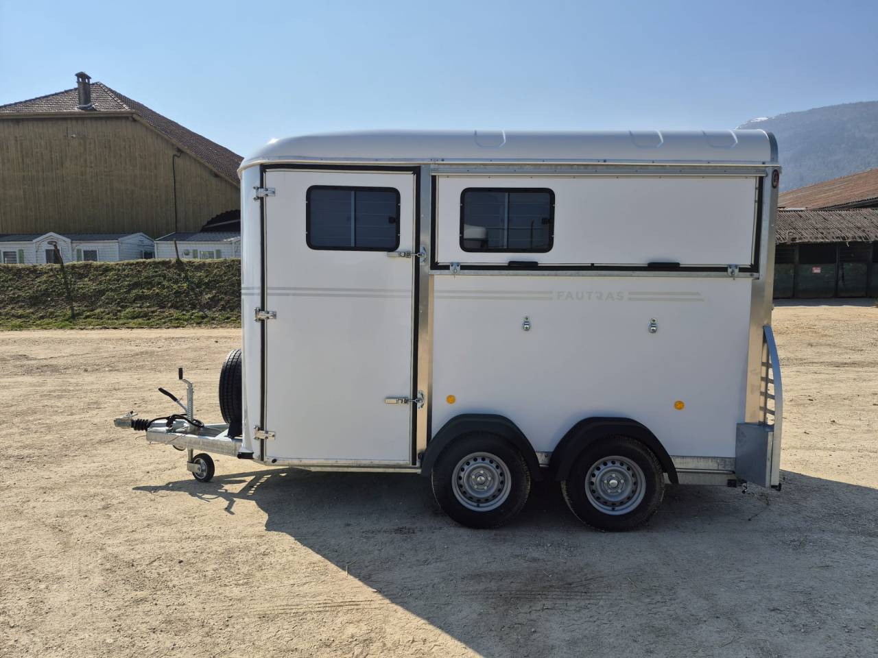 Trailer Fautras Oblic X2 2 Cavalli 2026 Nuovo