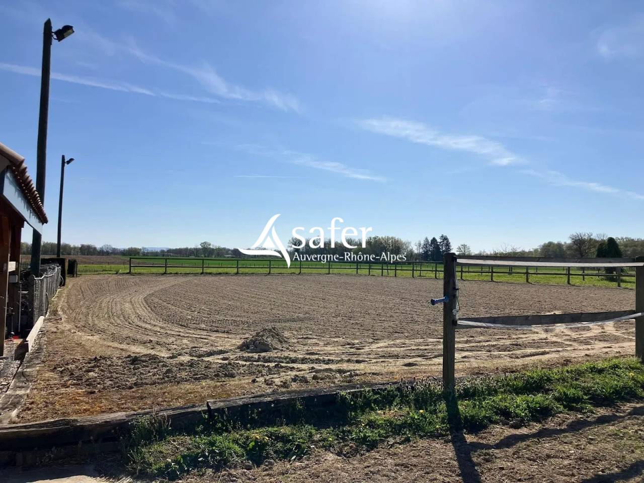 Propriet&agrave; equestre In vendita Ain